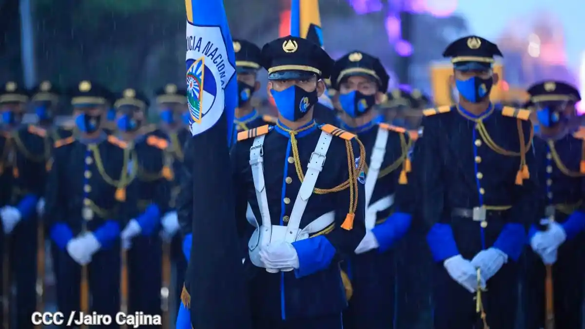 XXV graduación de cadetes que egresan de la academia de Policía