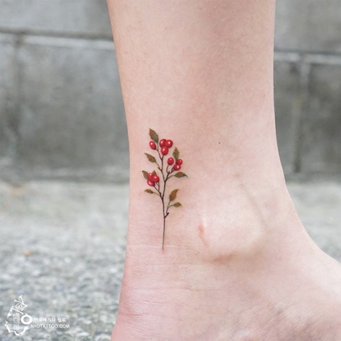 ideas tatuajes diminutos pies 5