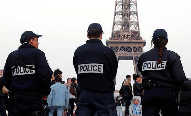 Francia: Arrestan a un hombre armado con un cuchillo en la estación de París Norte