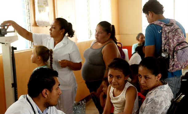 De cara a evitar los altos índices de niños afectados por las enfermedades respiratorias, el Ministerio de Salud (MINSA) desarrolló una feria de prevención de dicho cuadro clínico en las instalaciones del Hospital Infantil Manuel de Jesús Rivera “La Mascota”.