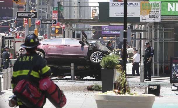 Identifican al conductor que arrolló a una multitud en Times Square