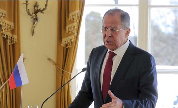 Lavrov: "Hubo decenas de civiles muertos tras el bombardeo de EE.UU. en Siria"