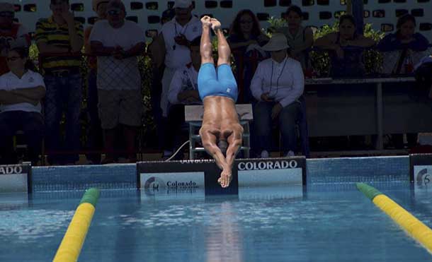 Preseleccionados de natación en fogueo rumbo a los Centroamericanos