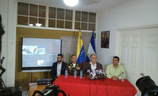 Embajador de Venezuela señala a EEUU de promover guerra en Venezuela