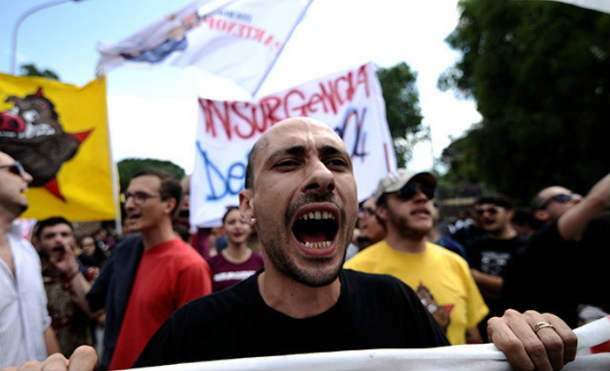 Violentos enfrentamientos en protesta contra la cumbre del G7 en Sicilia