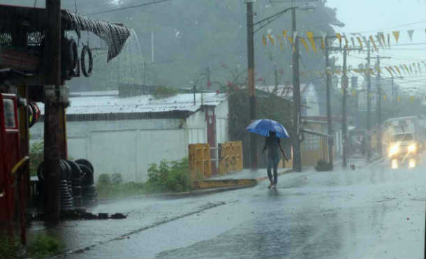 continuan-lluvias-tercera-onda-tropical