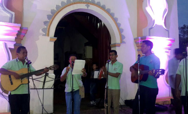 Rinden tributo a la madre del cielo y las madres de Masaya