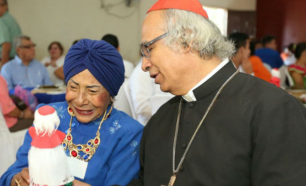 Cardenal Brenes: La Madre es el regalo más hermoso que Dios nos ha dado