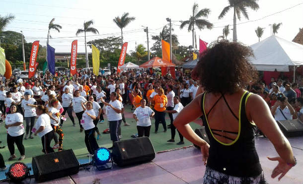 Radio Nicaragua organiza Zumba para las madres nicaragüenses