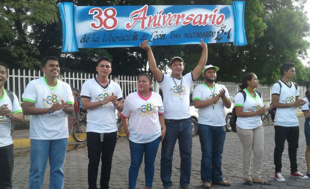 León Conmemora 38 años de Liberación