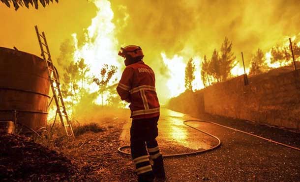 Aseguran que incendio en Portugal tuvo origen criminal