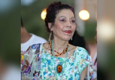 La Companera Rosario Murillo, Vicepresidenta de Nicaragua, honró ayer la memoria del Padre de la Revolución, Carl