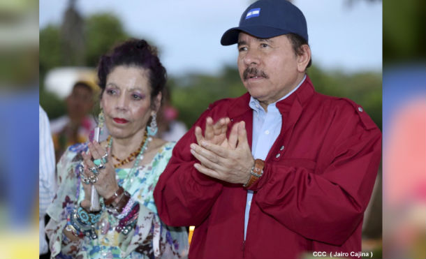 Comandante Daniel y Companera Rosario presiden Congreso Sandinista Nacional