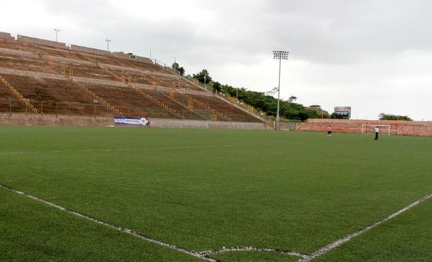 Cambiarán grama artificial de Estadio Nacional de Fútbol