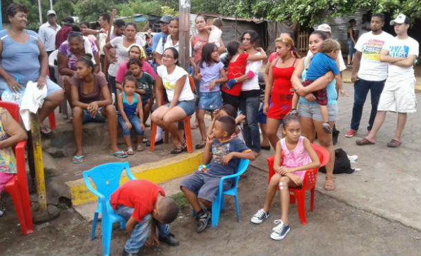 Familias de Chichigalpa rinden homenaje a sus héroes y mártires