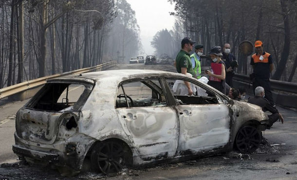 62 muertos en incendio forestal en Portugal