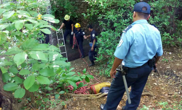 León: Hombre muere en poza cuando se daba un "chapuzón"