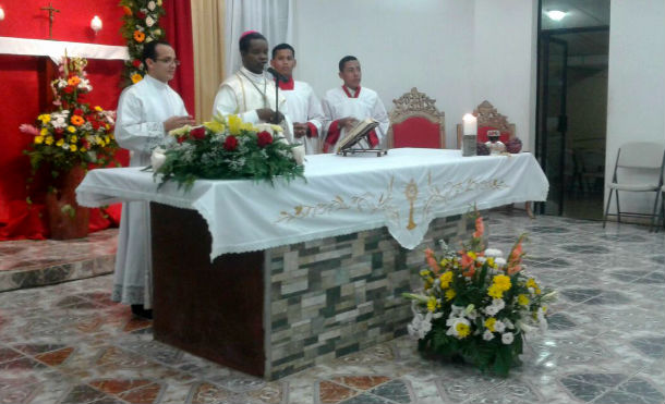 Nuncio Apostólico celebra el Corpus Christi en Villa Libertad