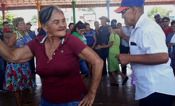 Adultos mayores de Chinandega y Matagalpa celebran cuarto aniversario de la UNAM