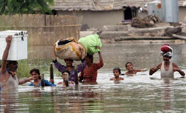 Casi 90 muertos por lluvias en Pakistán