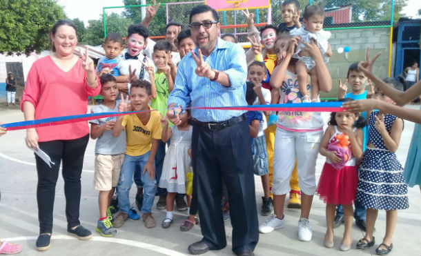 Alcaldía de Managua inaugura una nueva cancha deportiva en el distrito II