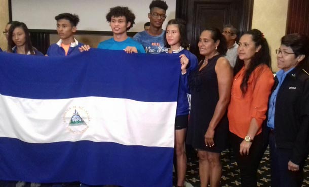 Pinoleros abanderados, para el Campeonato Centroamericano Juvenil de Atletismo