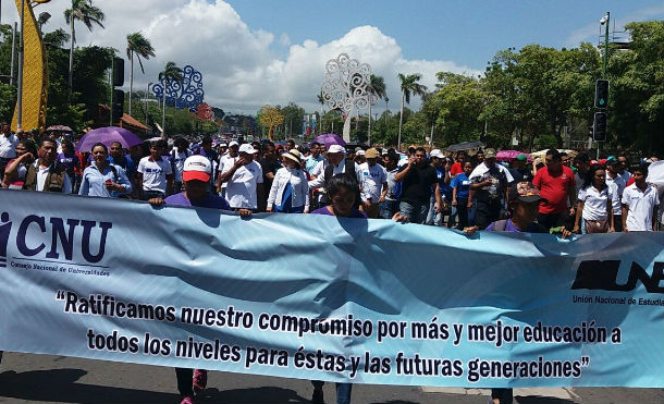 Comunidad universitaria conmemora el Día Nacional del Estudiante con más logros y compromisos