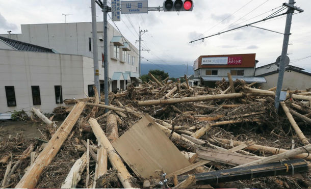 Continúa búsqueda de desaparecidos por lluvias torrenciales en Japón