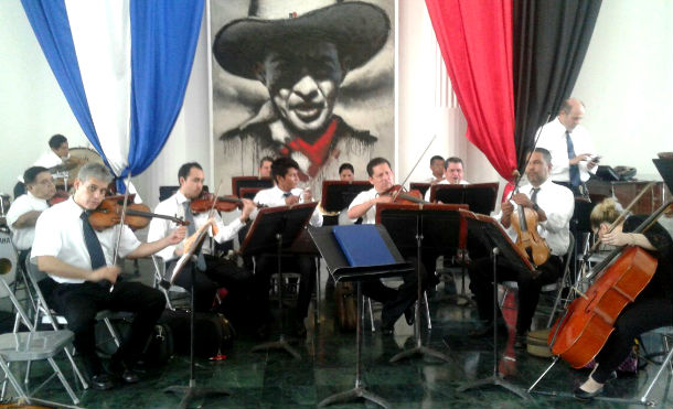 Tributo musical en celebración al día nacional de la Bandera