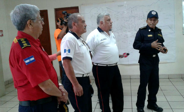 Trabajo del Cuerpo de Bomberos Unificado de Nicaragua, ejemplo para bomberos de la región