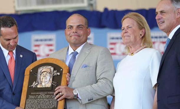 Iván “El Pudge” Rodríguez llega al salón de la fama de las Grandes Ligas