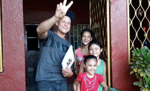 Familias reciben título de propiedad en saludo al 38 aniversario de la Revolución Popular Sandinista