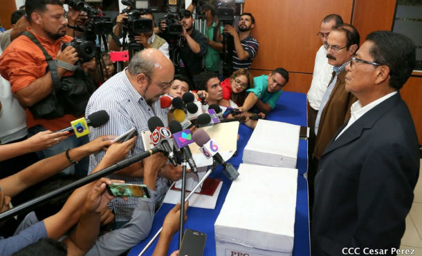 Alianza Unida Nicaragua Triunfa inscribe a candidat@s ante el CSE