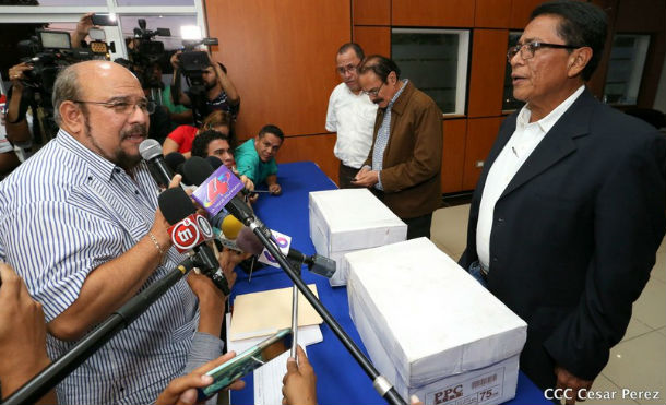 Alianza Unida Nicaragua Triunfa inscribe a candidat@s ante el CSE