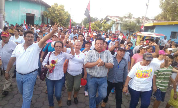 Chichigalpinos marchan en apoyo a la formula edilicia del FSLN