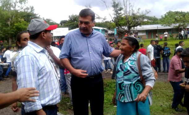 Matagalpa: Pobladores sostienen encuentro con candidatos del FSLN