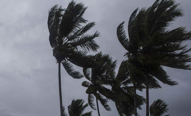 El huracán María recuperó la categoría 3 y causa estragos en República Dominicana