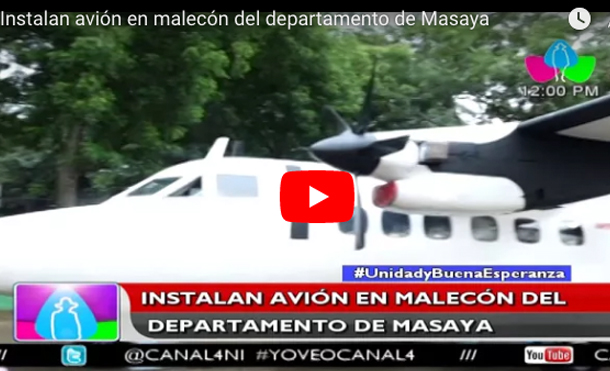 Instalan avión en malecón del departamento de Masaya