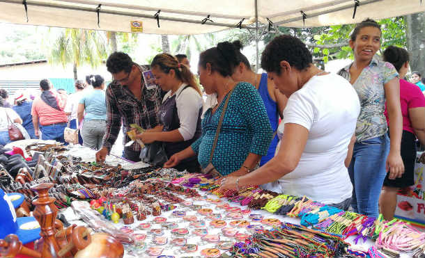 Chinandega: MEFCCA presenta Programa de Microcréditos a emprendedores de El Viejo