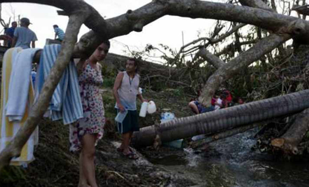 Muchas críticas contra Trump por respuesta a situación en Puerto Rico