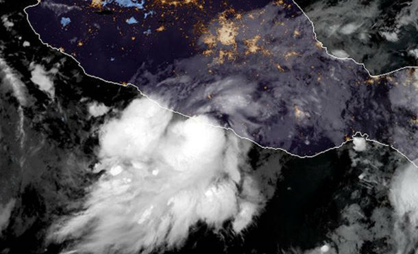 La tormenta tropical Max alcanza la fuerza de huracán cerca de la costa de México