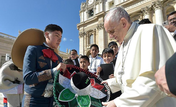 El papa enviará una primera donación de 150 mil dólares a México