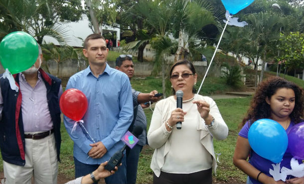 Rusia celebra Día Mundial de la Paz junto a estudiantes de la UNAN