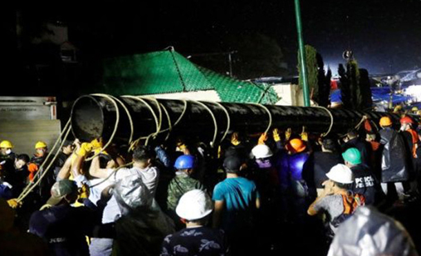 Peña Nieto pide unidad y urge a salvar más vidas tras terremoto de 7,1 en México