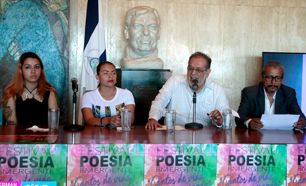 Poetas jóvenes rendirán homenaje a la Patria