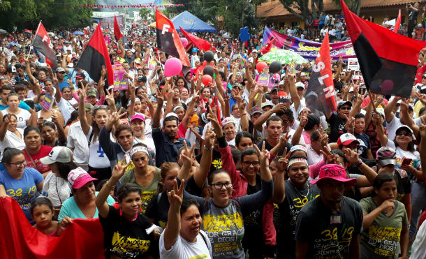 Somoteños se desbordan en cierre de campaña del FSLN