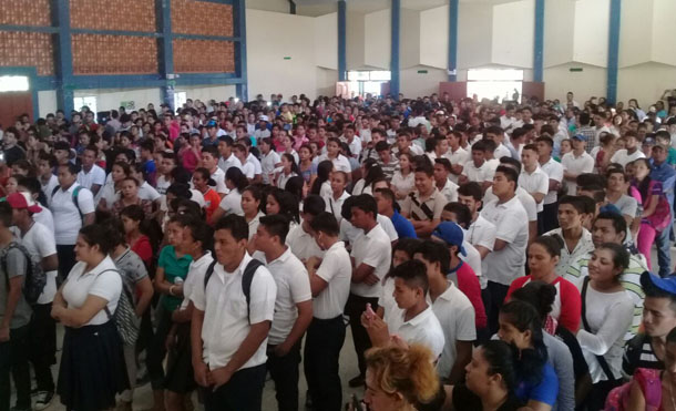 Chontales: Bachilleres de Juigalpa reciben Bono Complementario