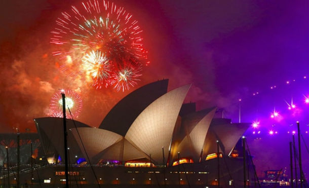 Un gran espectáculo en Sidney lanza las festividades del Año Nuevo en el mundo