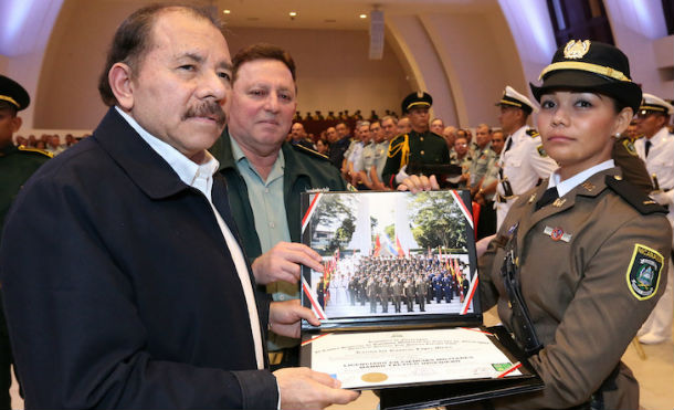 El Comandante Daniel y Compañera Rosario presidirán acto de graduación de cadetes del Centro Superior de Estudios Militares