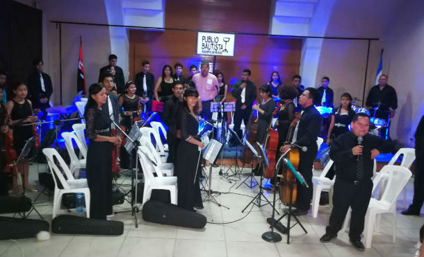 Academia de música "Publio Bautista" brinda Concierto Navideño